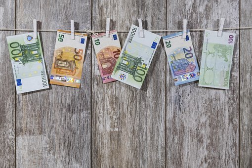 欠信用卡15万3年没还了怎么解决？只还本金可以吗？