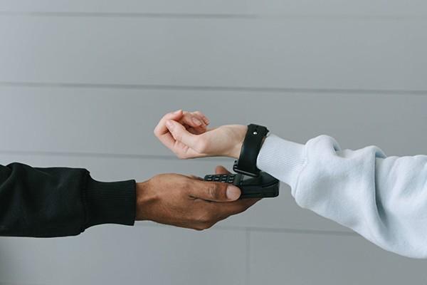 京东白条逾期几天了会上征信吗？怎么协商延期还款？