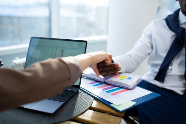 工行信用卡还款宽限期是几天？怎么申请停息挂账？