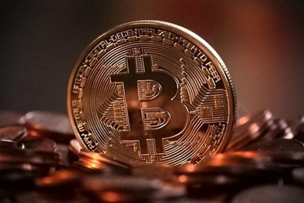 借呗逾期两三天有没有事？对个人的影响主要有什么方面