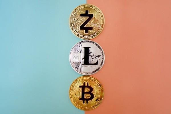 信用卡逾期四天会怎么样，解决