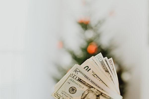 京东白条和金条逾期协商还款可以吗，利息怎么算