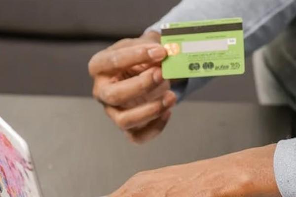 支付宝借呗逾期违约金多少？可以协商还本金吗？