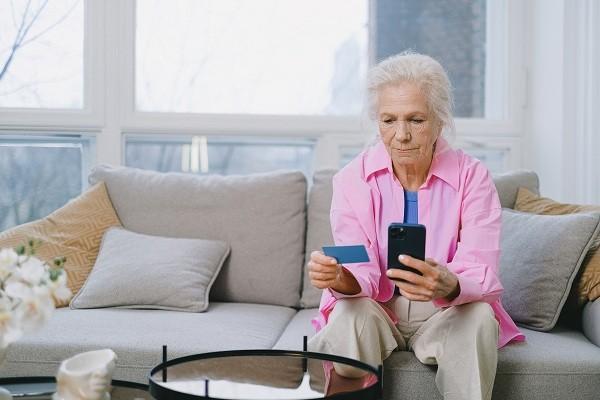工行信用卡逾期能协商延期吗？怎么协商延期？