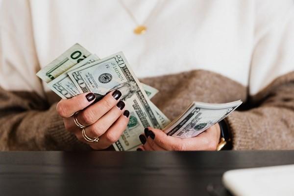 农行信用卡自动延期是真的吗？能延期几天？