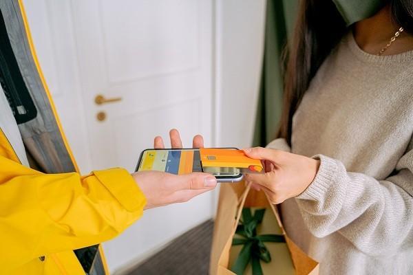 安逸花逾期两天还能用吗？逾期两天还进去了就不能借了怎么办？
