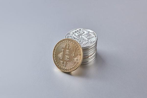 信用卡逾期一年多了能协商还本金吗？逾期一年多了会被起诉吗？
