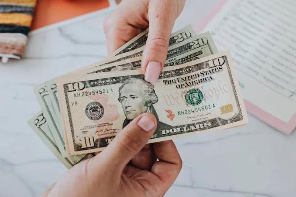 欠微粒贷12万没能力还怎么办？不还有什么后果？