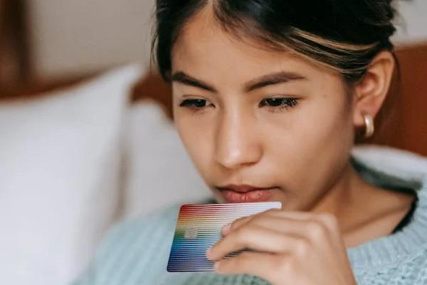 如何跟安逸花协商还款？逾期会有什么后果？