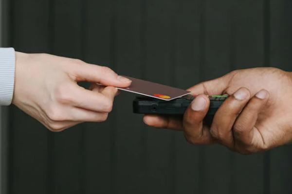 招联金融逾期一个月了会怎么样？逾期的利息可以减免吗？