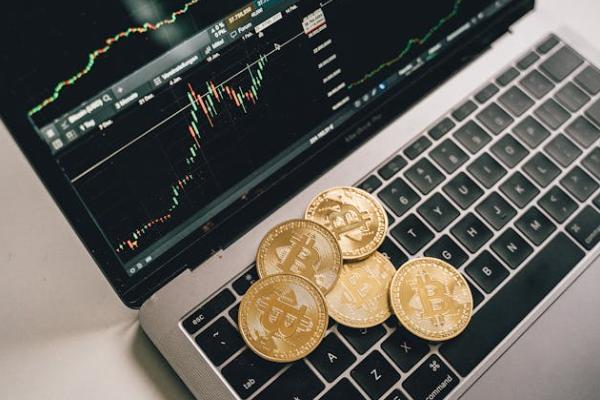 欠款微粒贷4万多会上门吗？逾期的后果是什么？