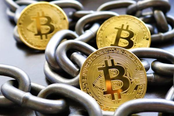 欠农行信用卡六万逾期会被拉入黑名单吗？逾期会有哪些后果？