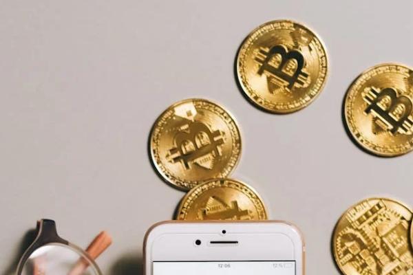 建行虚拟信用卡可以申请卡吗？虚拟信用卡有年费吗？